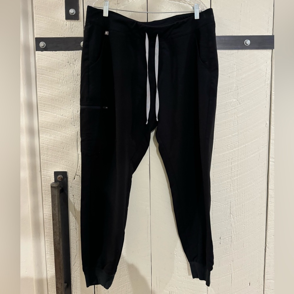 Women’s Zamora Jogger Scrub Pants